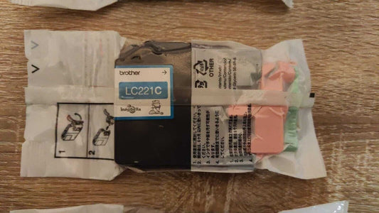 Genuine lot of Brother LC221 Ink Cartridges (LC-221) FREE UK DELIVERY! VAT inc.
