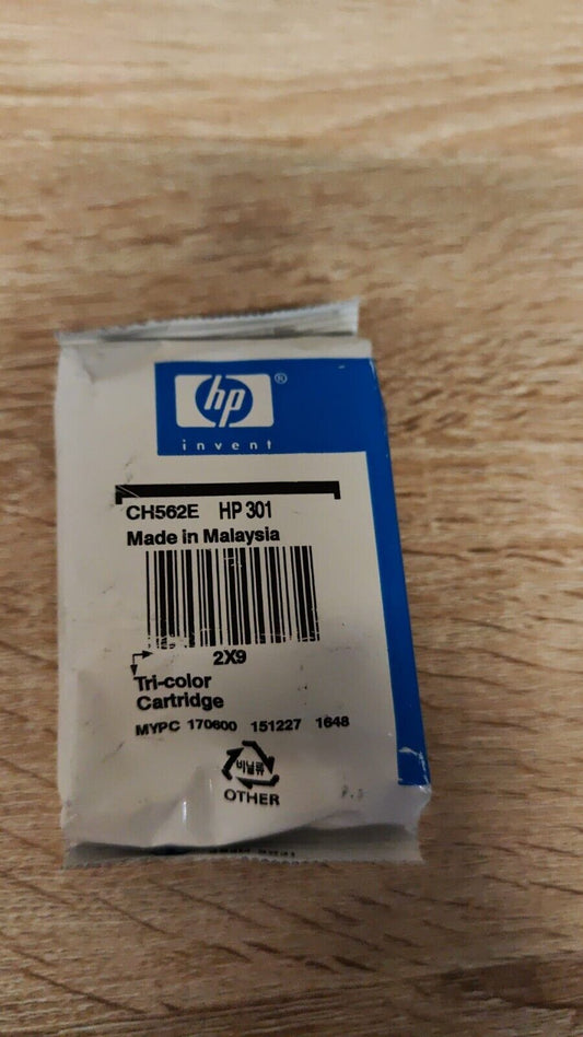 Genuine HP 301 Colour Ink Cartridge (CH562EE) - FREE UK DELIVERY! VAT included