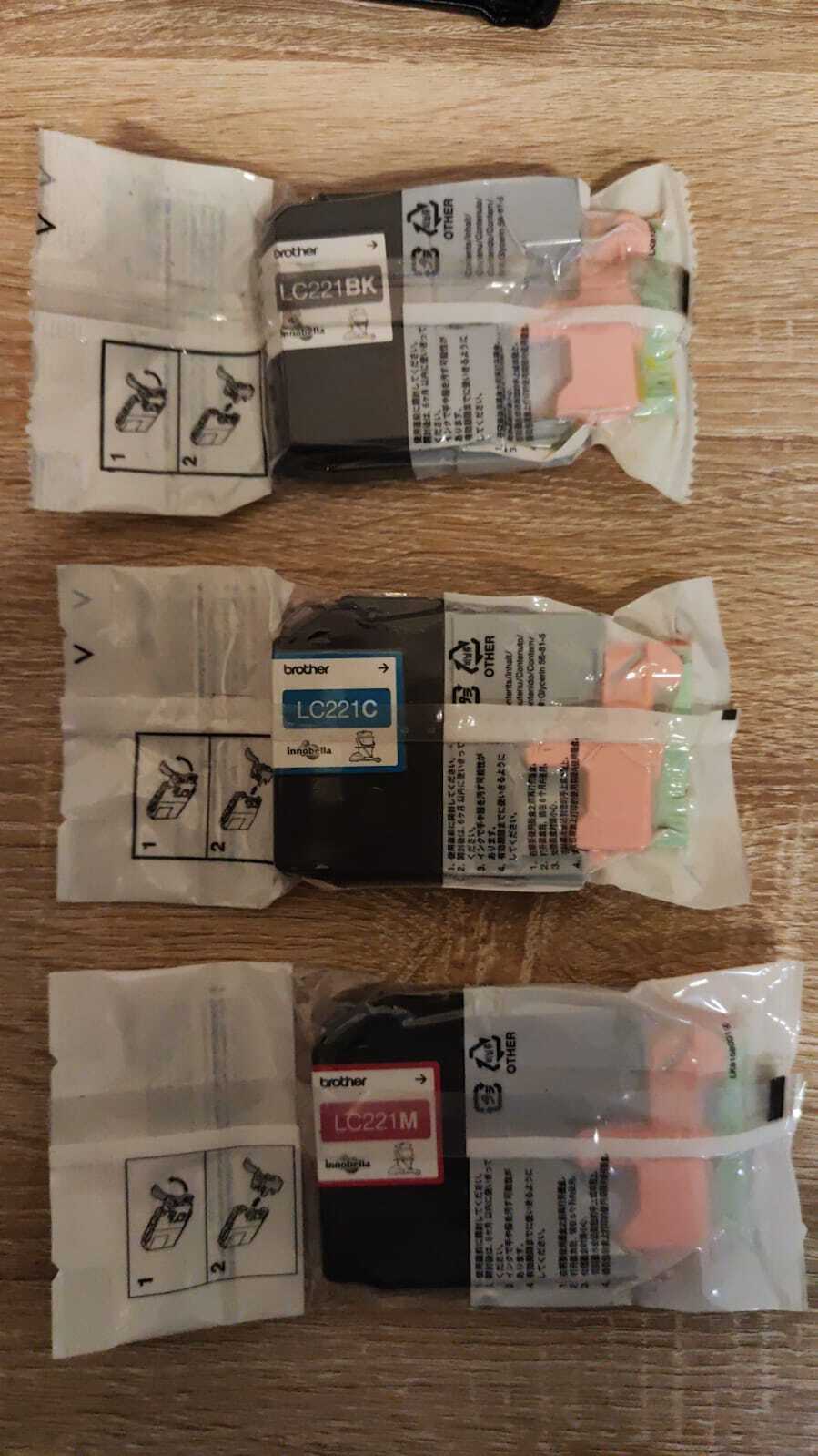 Genuine lot of Brother LC221 Ink Cartridges (LC-221) FREE UK DELIVERY! VAT inc.