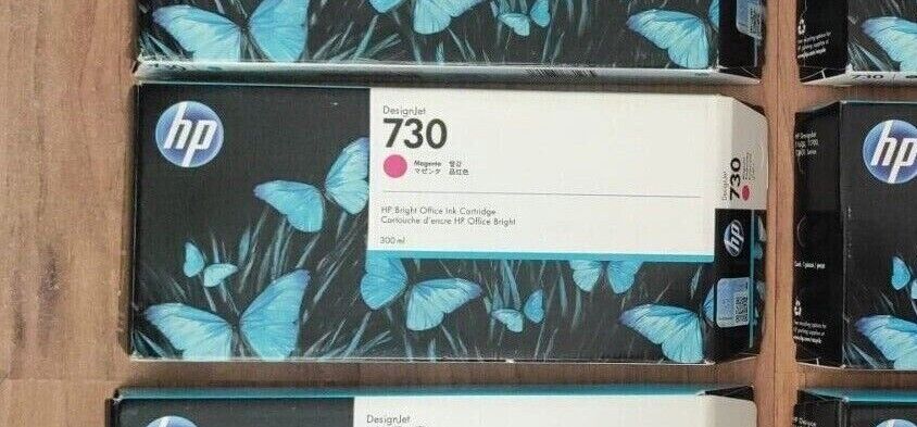 Genuine lot of HP 730 ink cartridges 300ml - DESIGNJET T1600 T1700 T2600 series