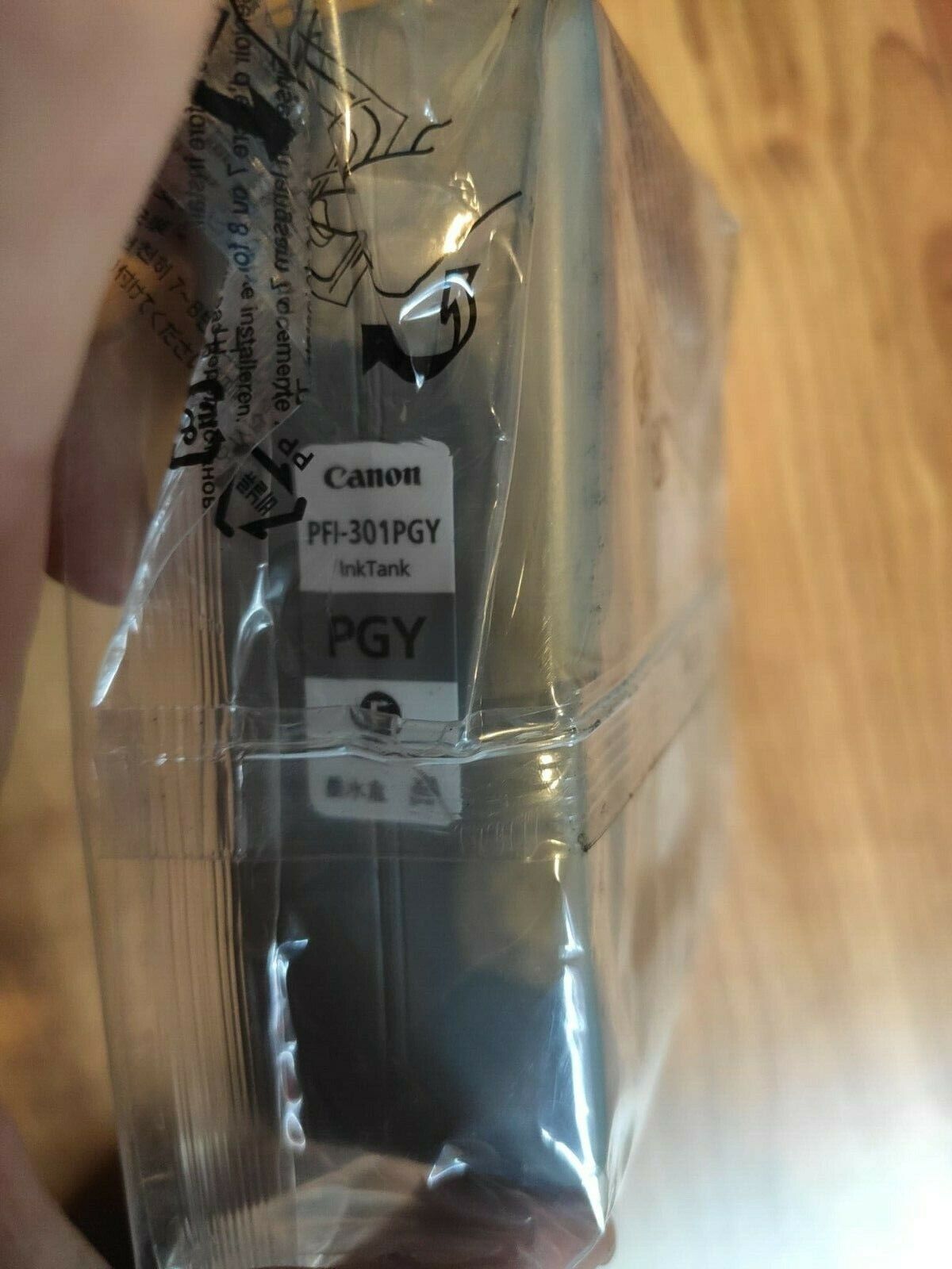 Genuine lot of Canon PFI-301 Ink Cartridges - FREE UK DELIVERY - VAT inc.