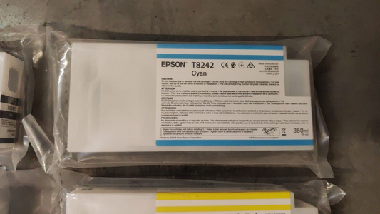 Genuine Epson T8241 T8242 T8243 T8244 T8245 T8246 T8247 T8248 T8249 T824A/B ink