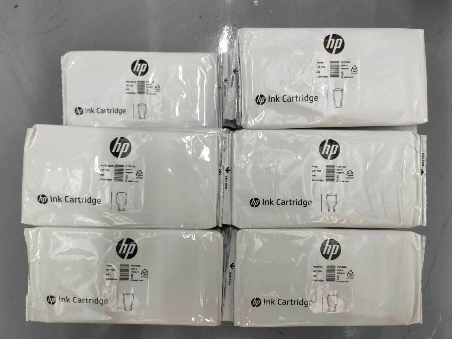 Genuine lot of HP 730 ink cartridges 300ml - DESIGNJET T1600 T1700 T2600 series