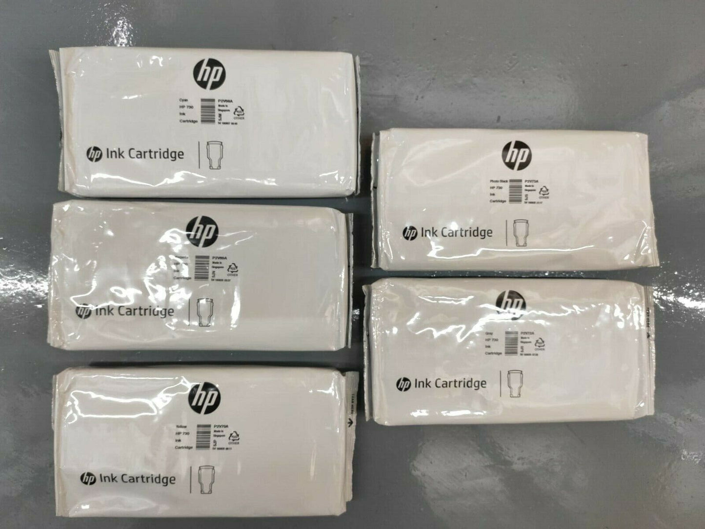 Genuine lot of HP 730 ink cartridges 300ml - DESIGNJET T1600 T1700 T2600 series