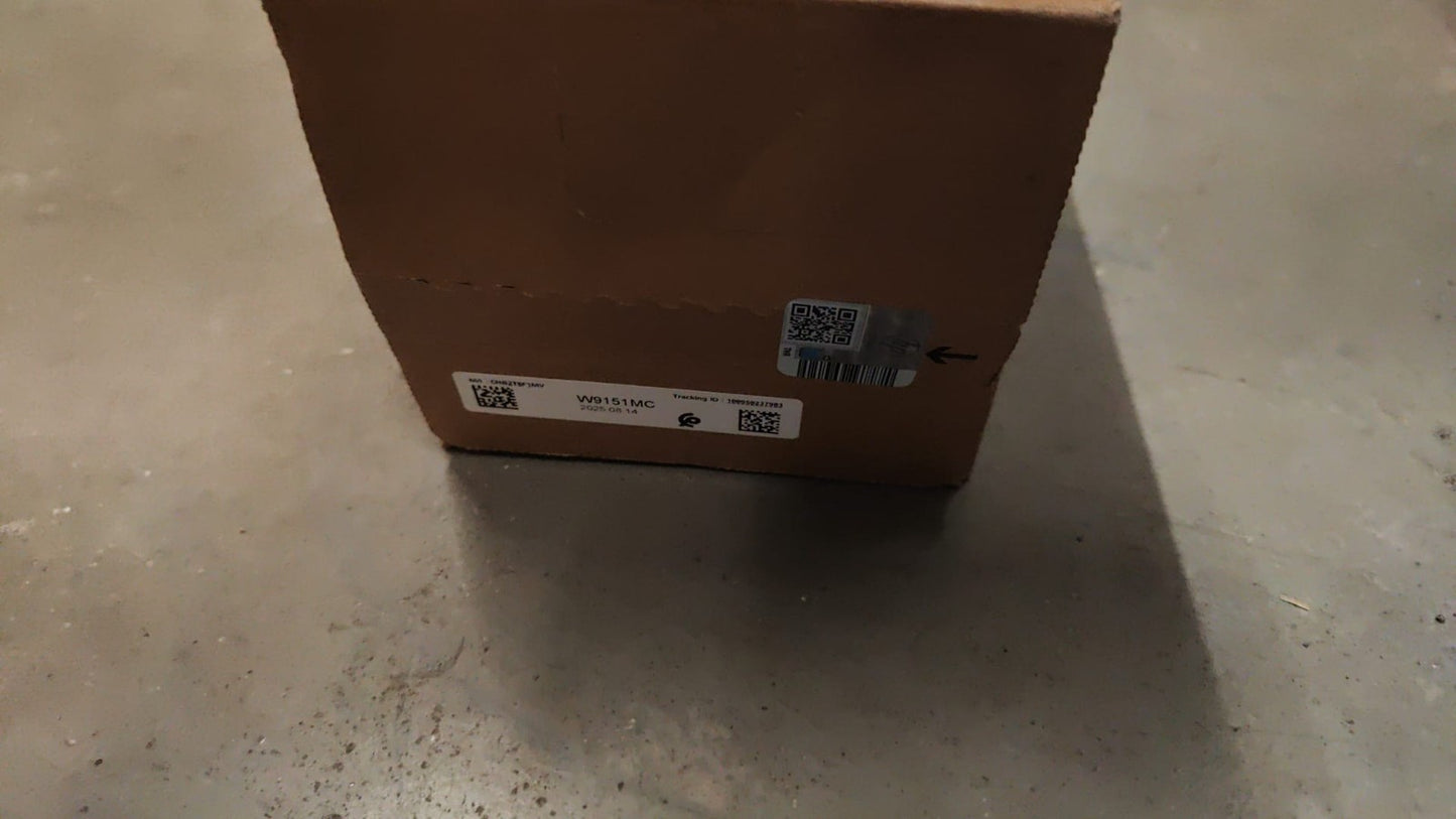 46988533
