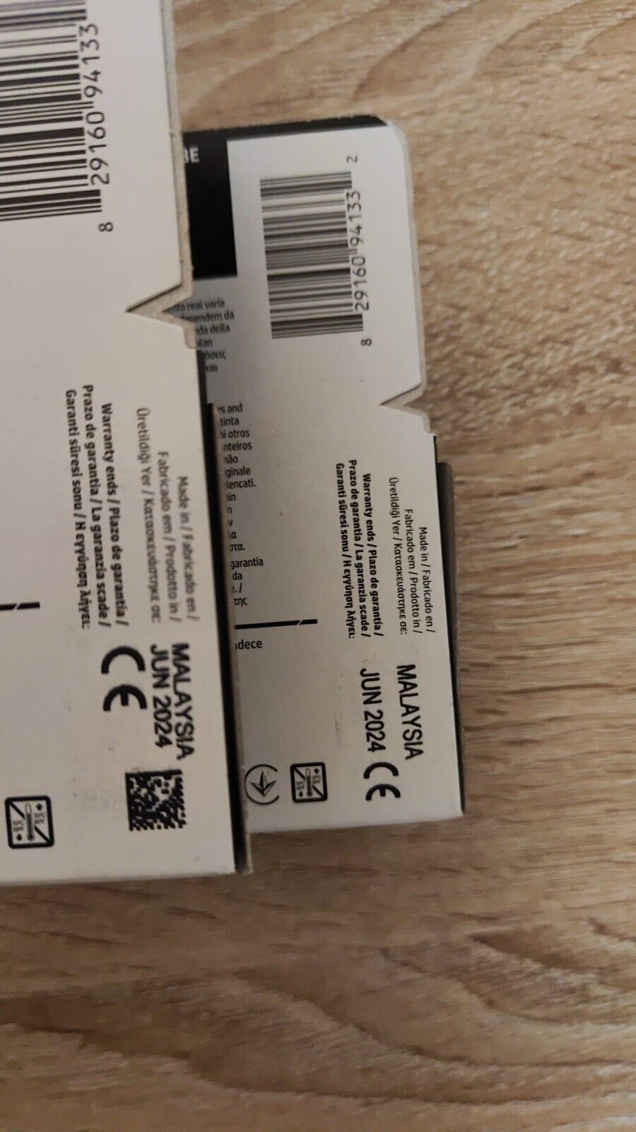 43702640