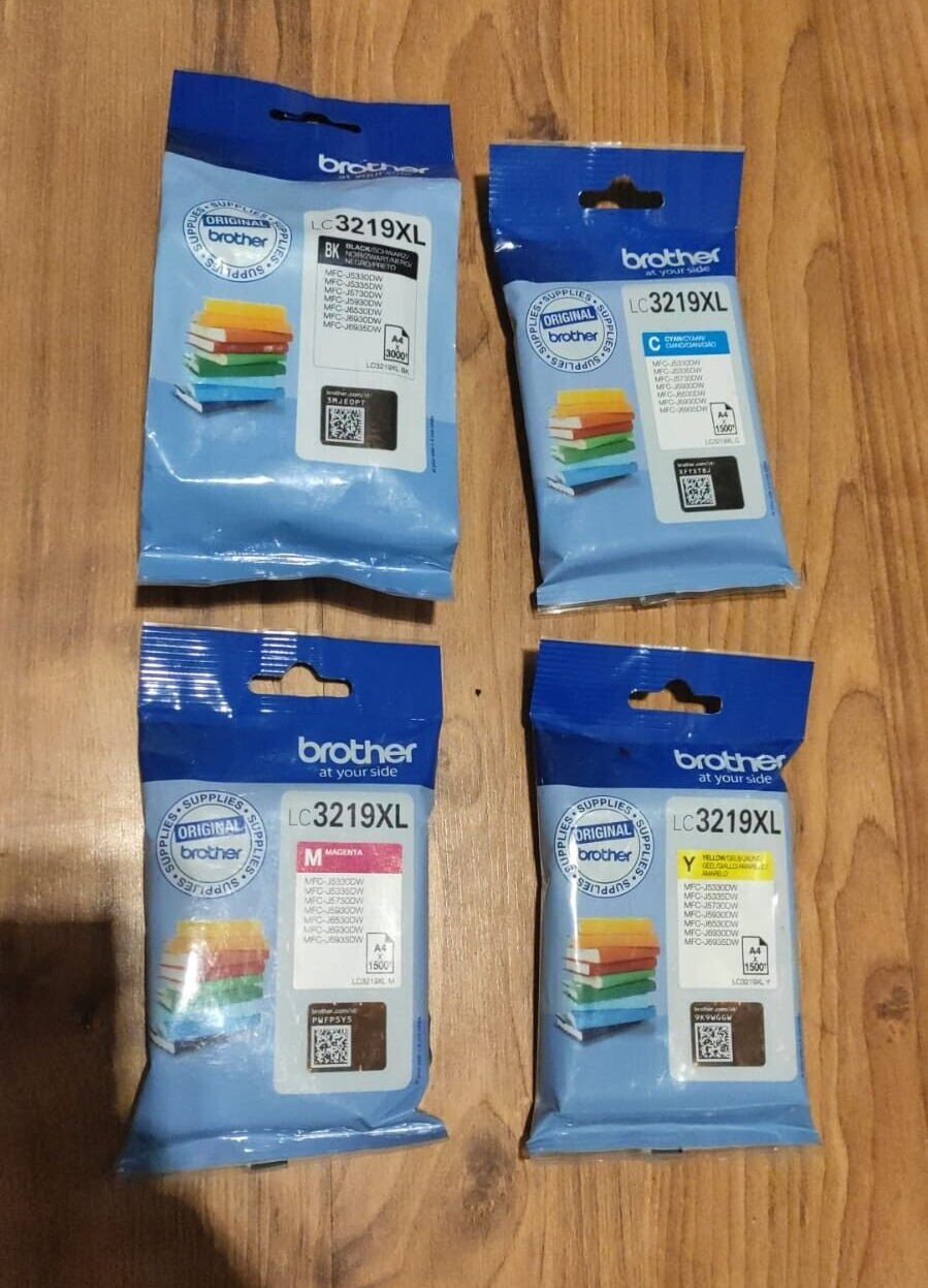 4x Genuine Brother LC3219XL Ink Cartridges - FREE UK DELIVERY! VAT included